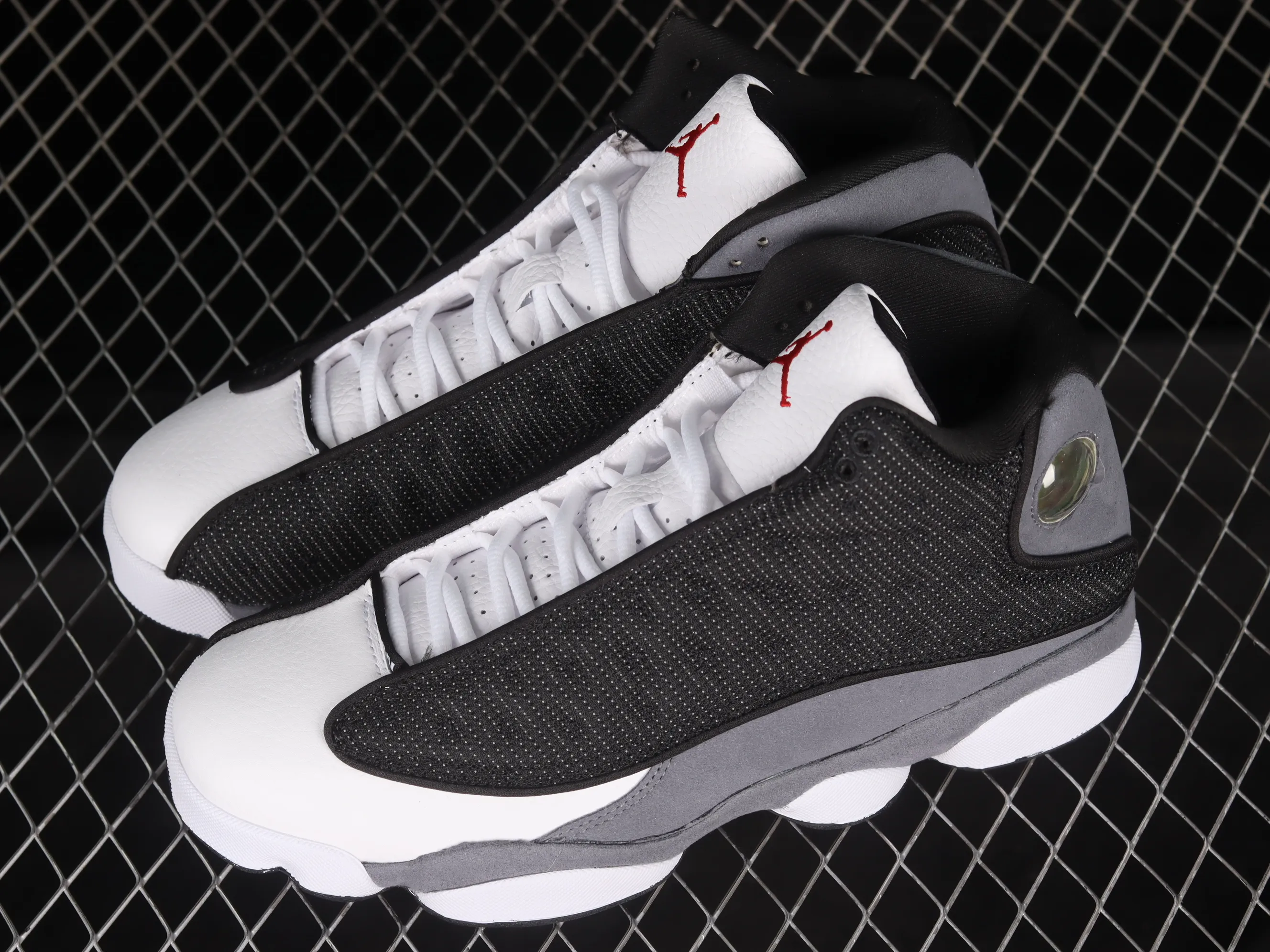 All categories Air Jordan Jordan series basketball shoes Air Jordan 13 P version pure original Air Jordan 13 "Black Flint" AJ13 Joe 13 black and white gray DJ5982-060